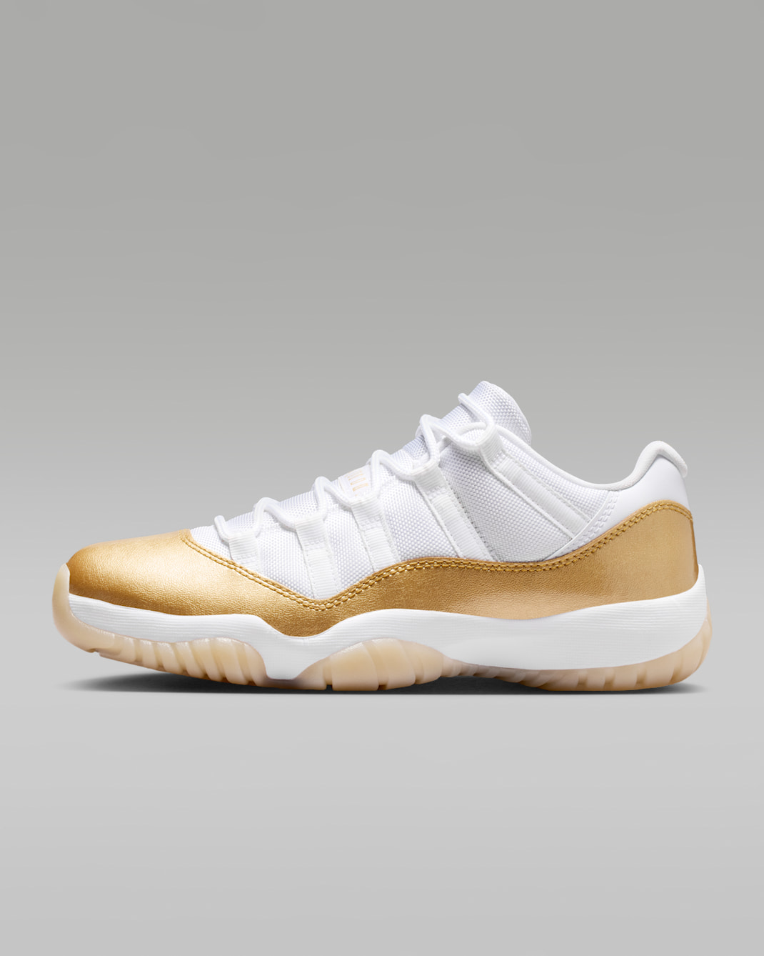 Air Jordan 11 Retro Low Women's Shoes - White/Team Gold/Metallic Gold