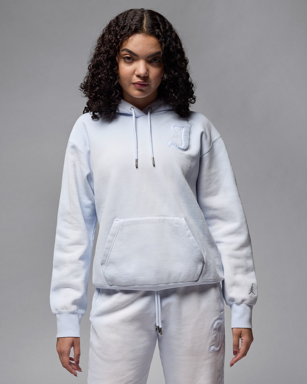 Sudadera sin cierre con gorro forrado de satén para mujer Jordan Flight Fleece - Gris fútbol
