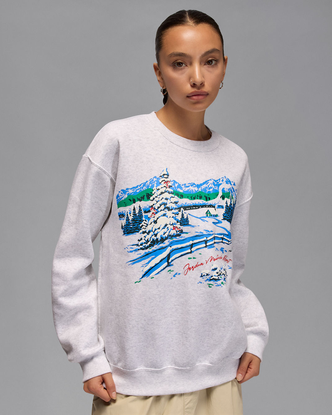 Sudadera de cuello redondo para mujer Jordan Brooklyn Fleece - Abedul jaspeado/Verde medianoche/Negro