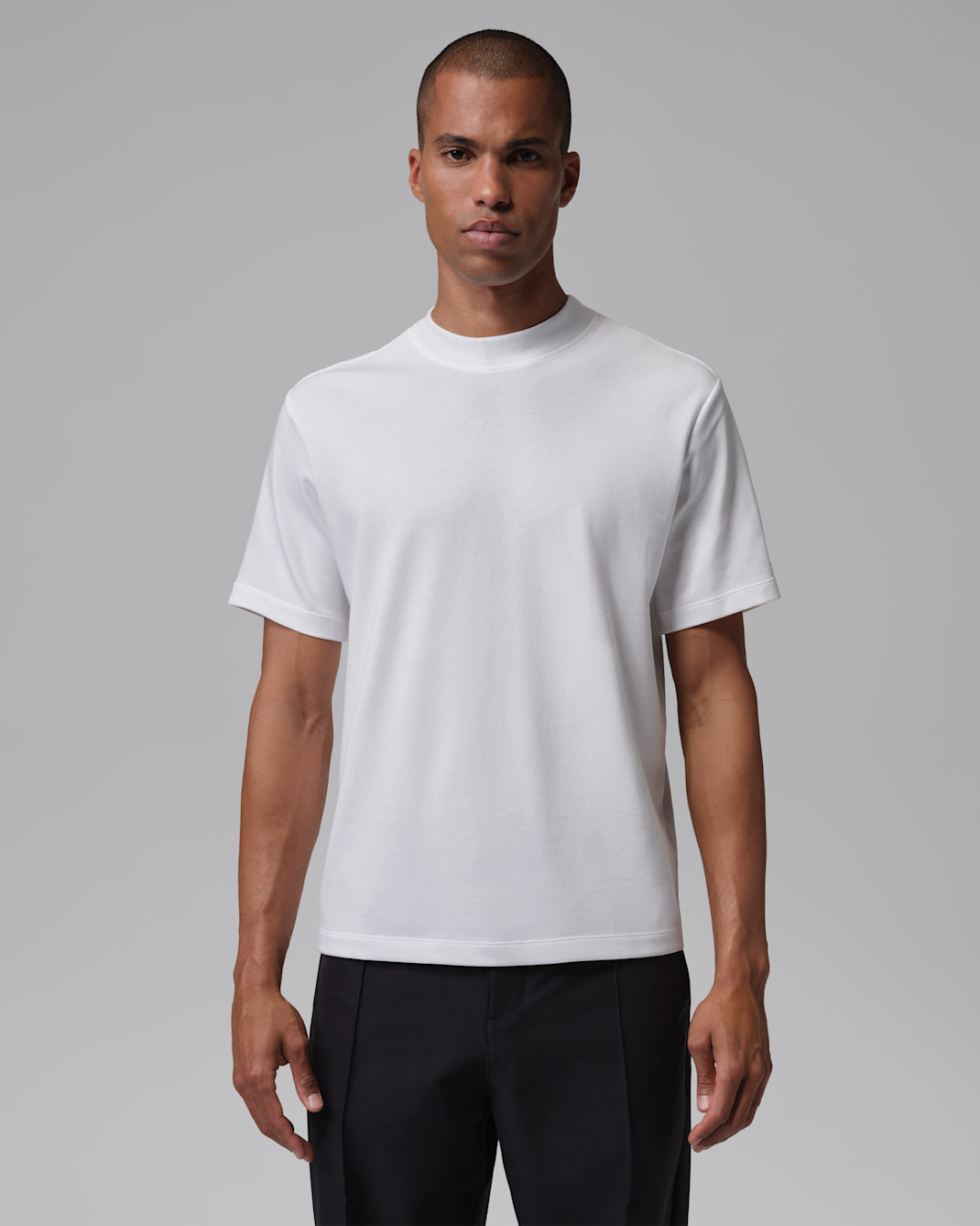 Jordan Sport Men's Dri-FIT Mock-Neck Golf Top - White/Black