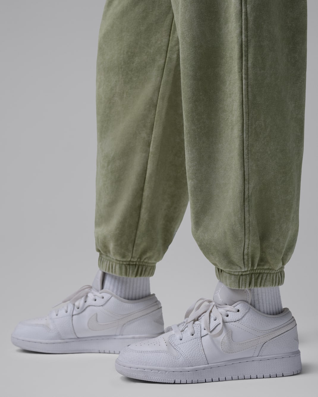 Jordan Big Kids' Acid Wash French Terry Pants