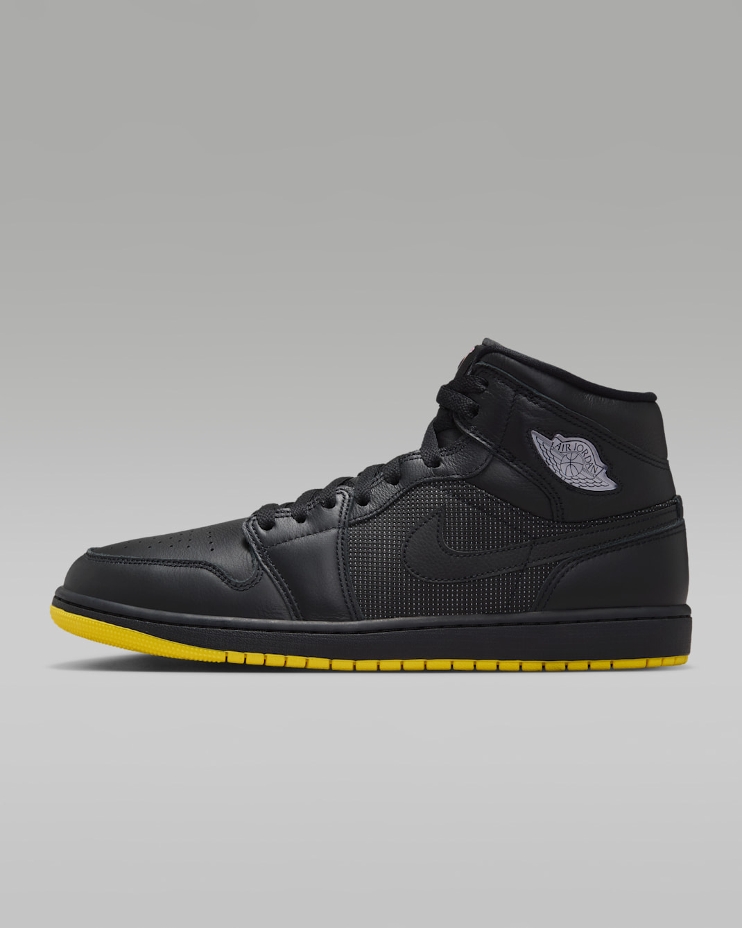 Tenis para hombre Air Jordan 1 Mid SE - Negro/Amarillo opti/Plata