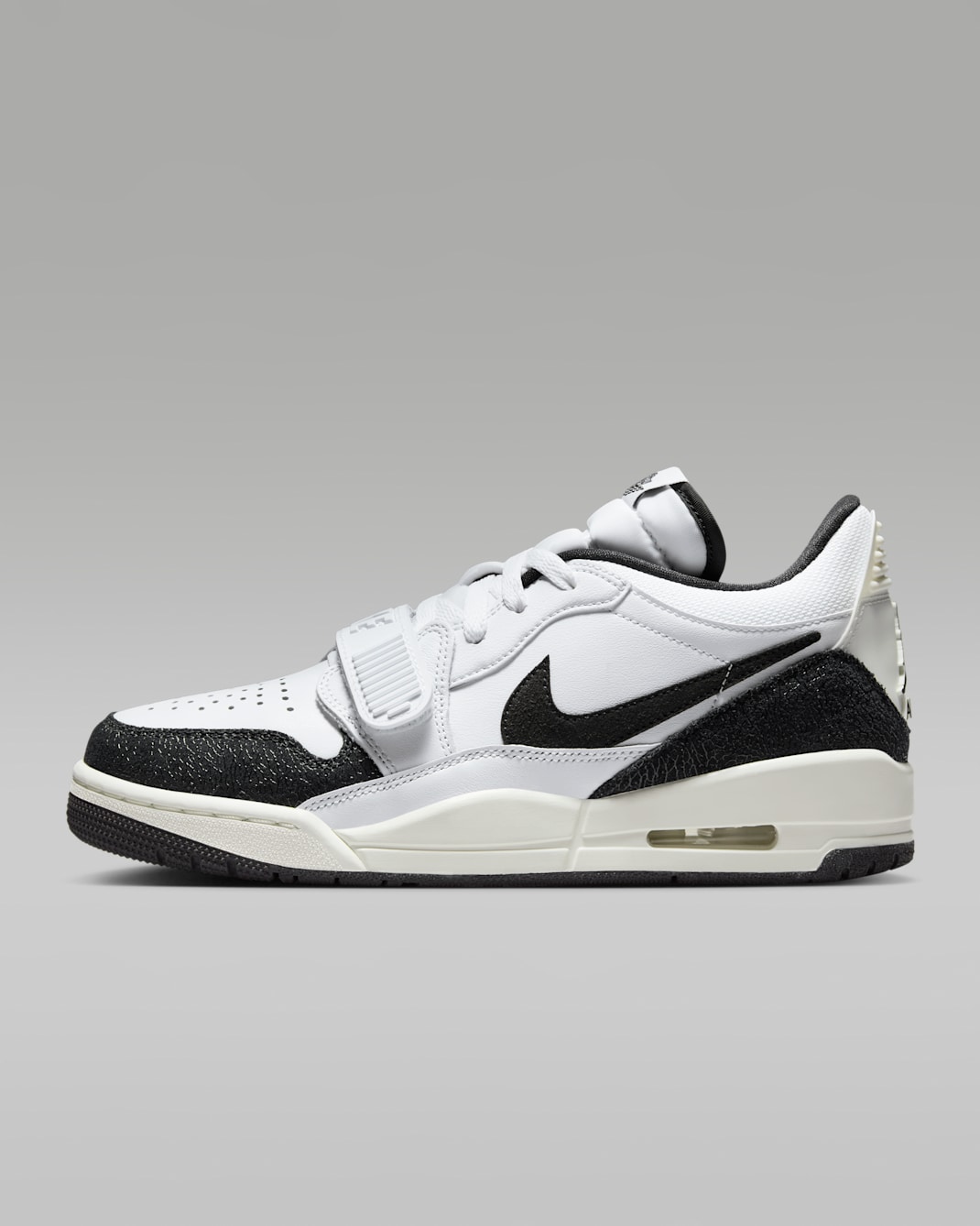 Tenis para mujer Air Jordan Legacy 312 Low - Blanco/Vela/Negro