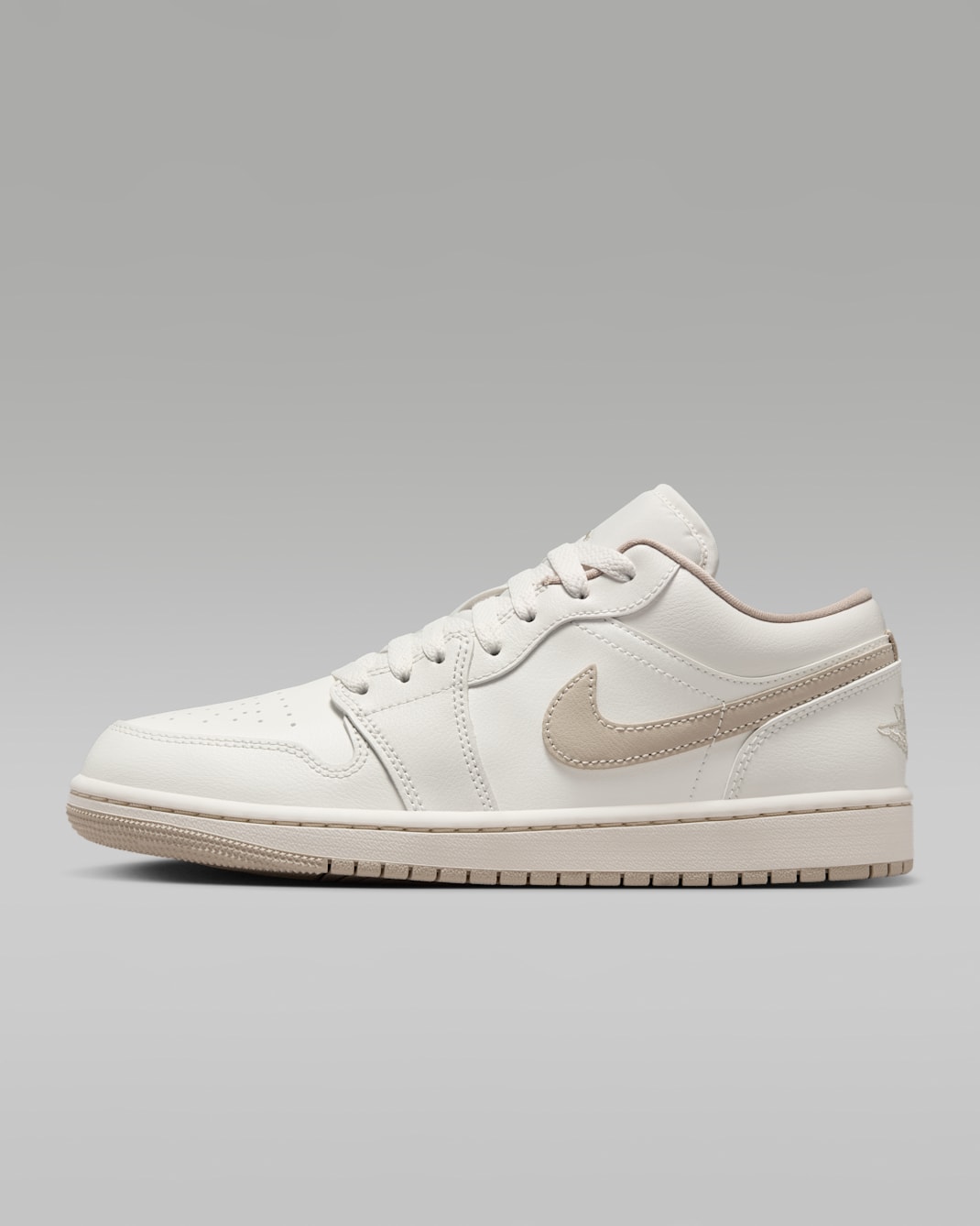 Air Jordan 1 Low Women's Shoes - Sail/Pale Ivory/Rattan