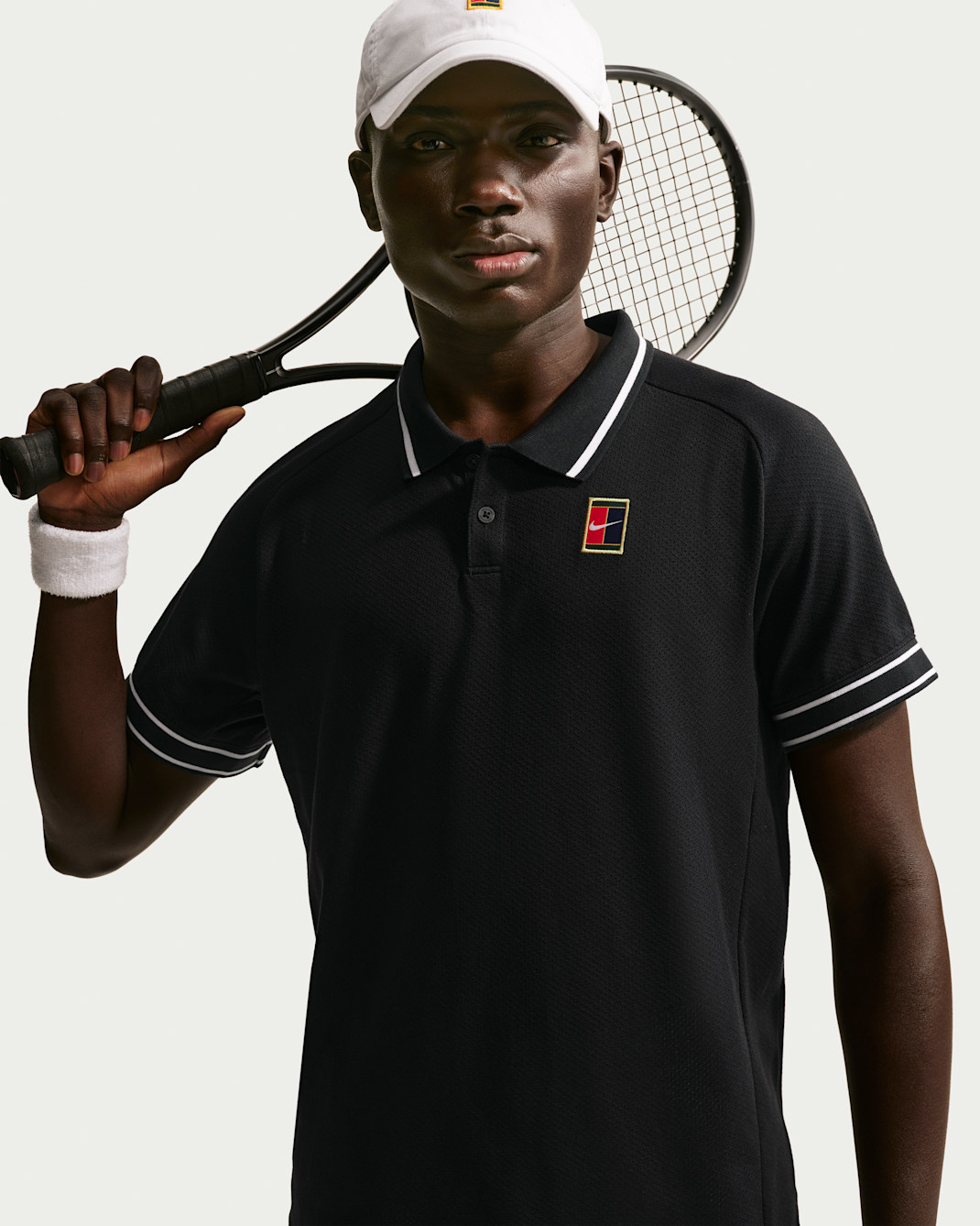 NikeCourt Heritage Men's Tennis Polo - Black/White
