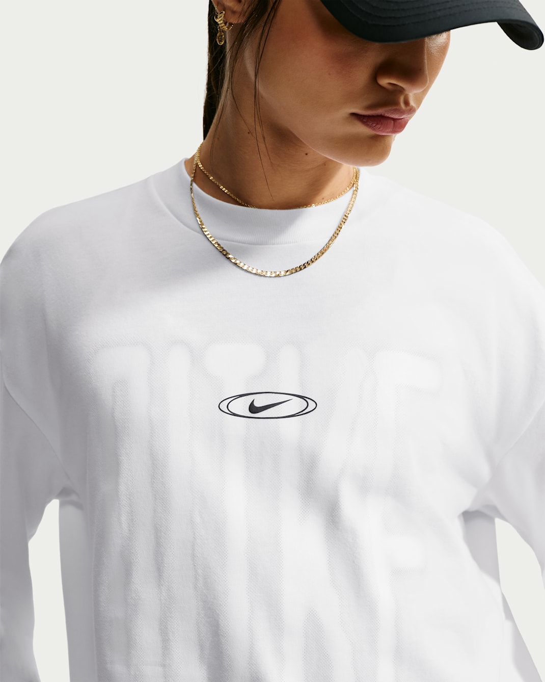 Nike Sportswear Women's Oversized Long-Sleeve T-Shirt