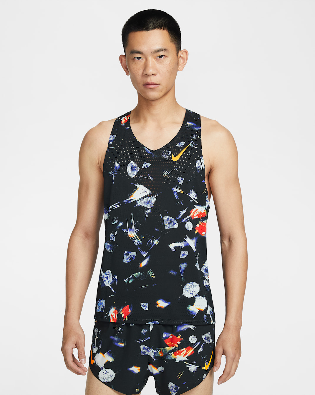 ナイキ エアロスイフト メンズ Dri-FIT ADV ランニングシングレット - ブラック/レーザーオレンジ