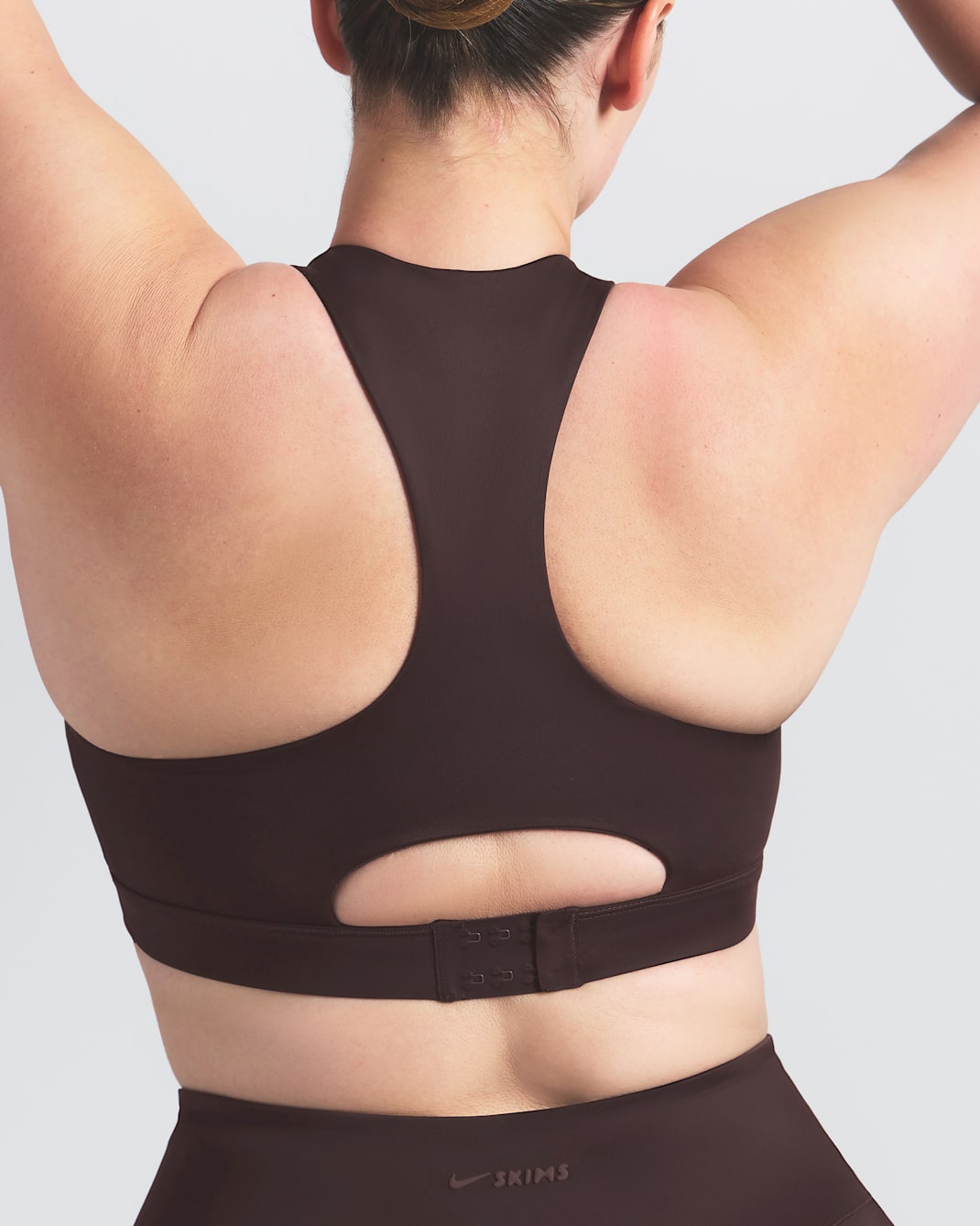 NikeSKIMS Satin Shine Women's High-Neck Bra