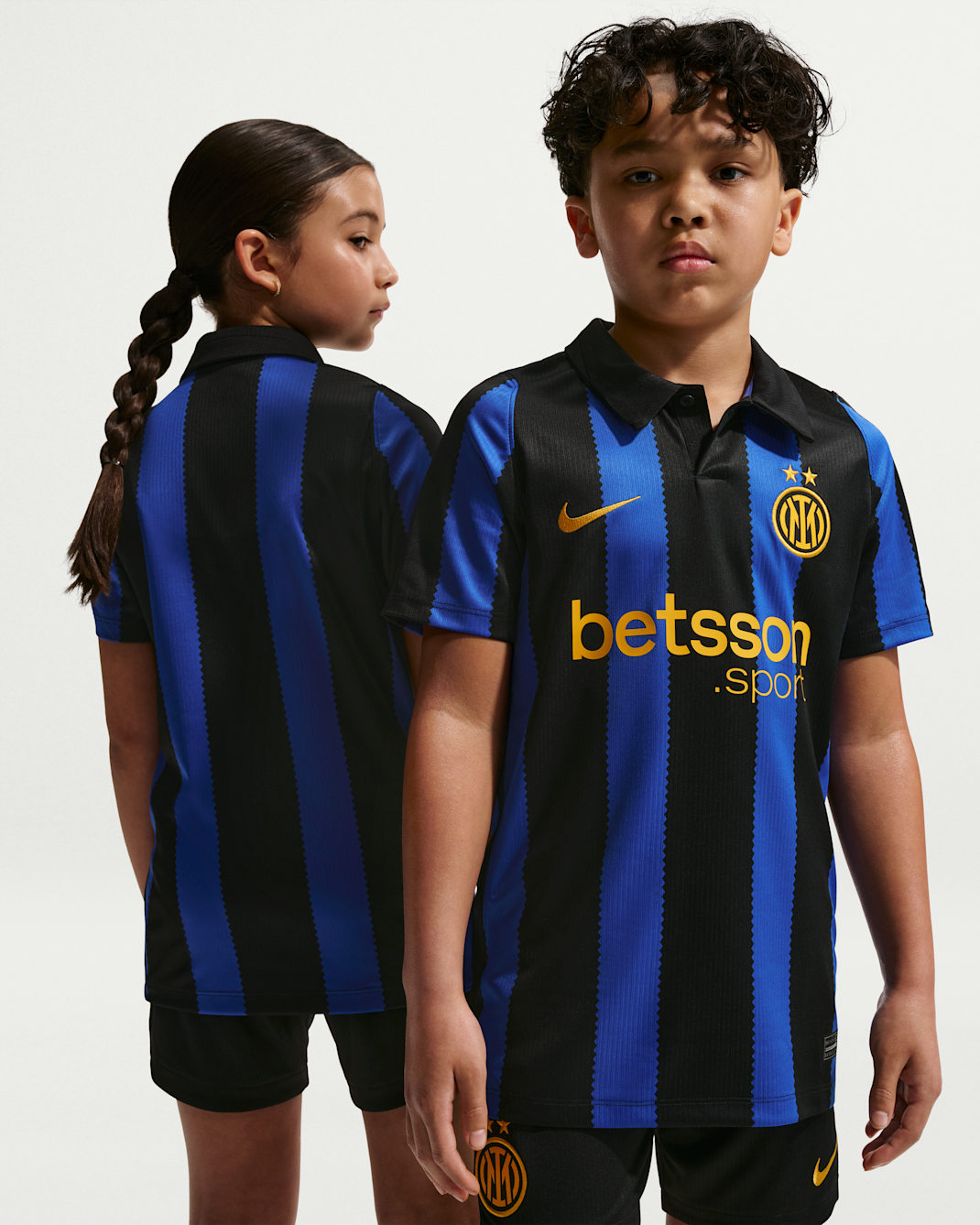 Inter Milan 2026/27 Stadium Home Older Kids' Nike Dri-FIT Football Replica Jersey - Lyon Blue/Black/University Gold