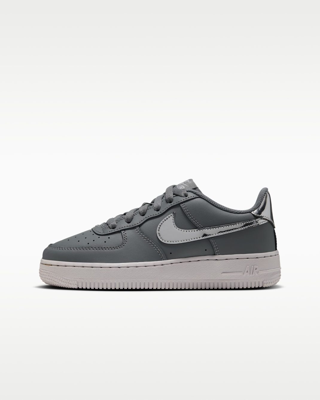 Nike Air Force 1 Older Kids' Shoes - Smoke Grey/Vast Grey/Metallic Silver