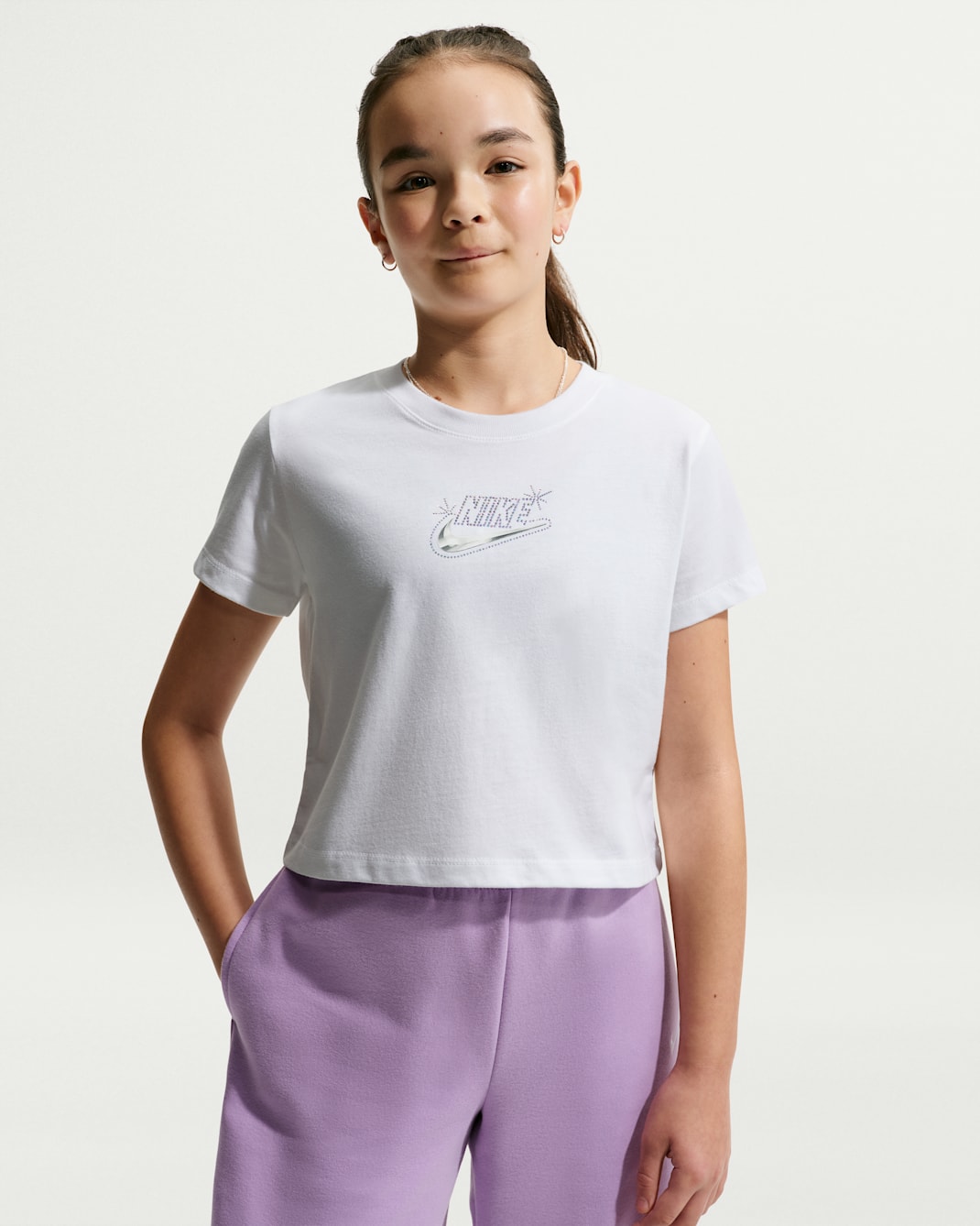 Playera recortada para niña talla grande Nike Sportswear - Blanco