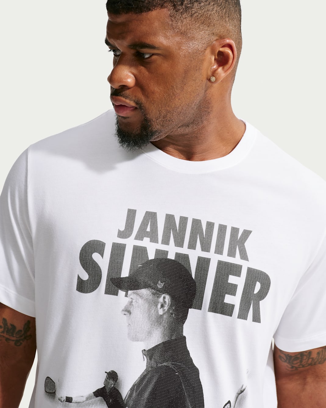 Jannik Sinner Men's NikeCourt Dri-FIT Graphic Tennis T-Shirt