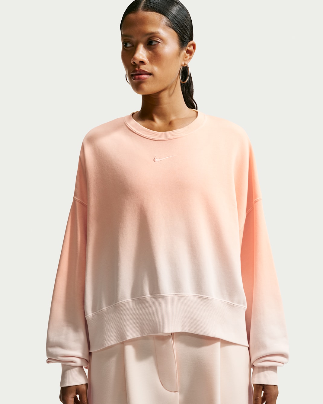 Nike Sportswear Phoenix Fleece Women's Oversized Crew-Neck Sweatshirt - Chalk/Ice Peach/Ice Peach