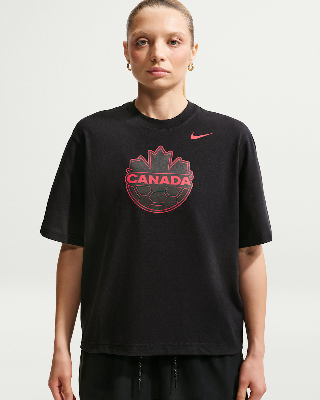 Canada Women's Nike Boxy T-Shirt - Black