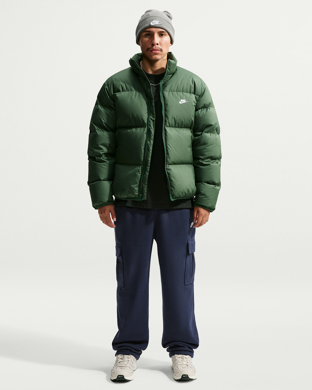 Nike Club Men's Fleece Open-Hem Cargo Pants - Obsidian/Obsidian/White