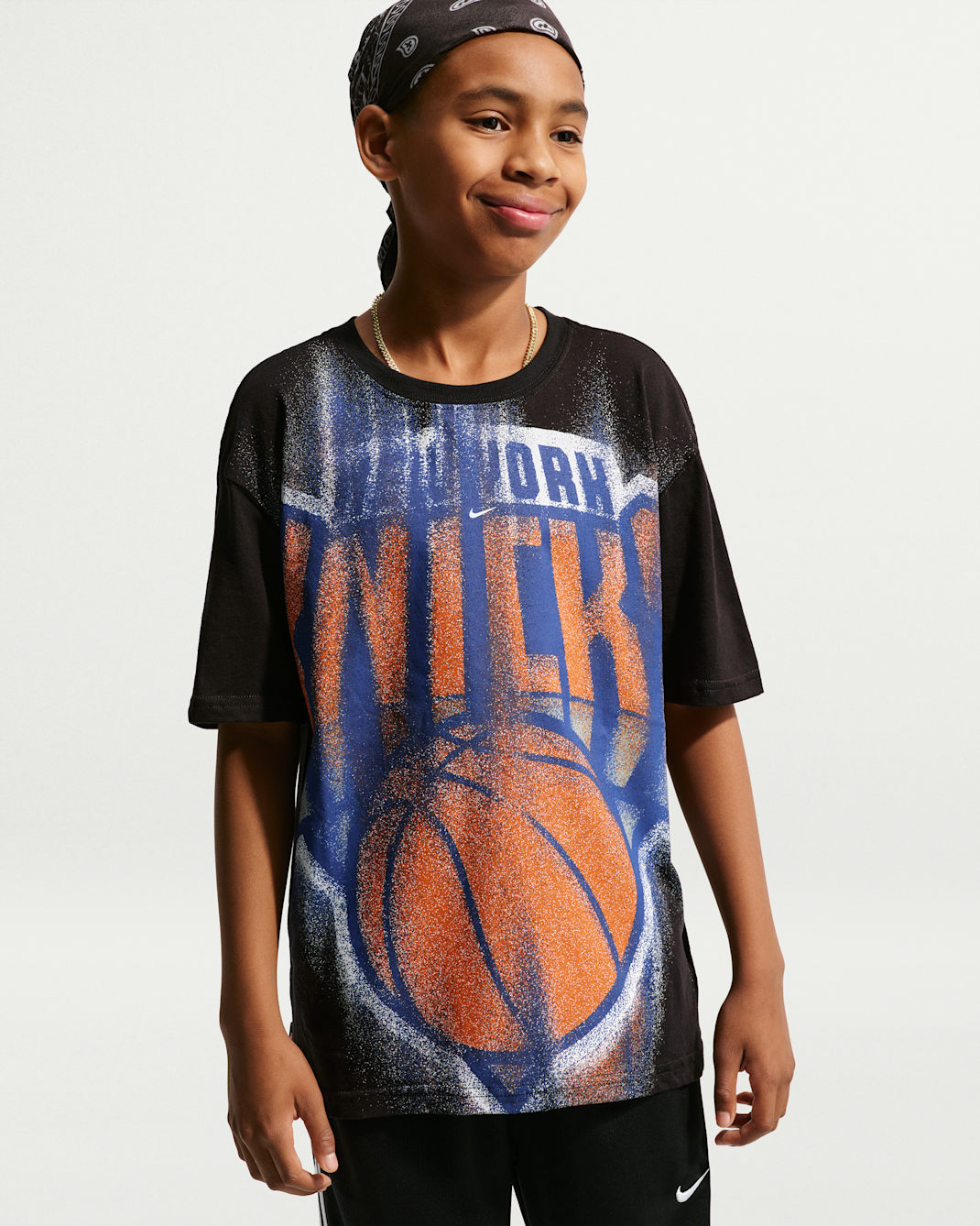 New York Knicks Nike Edge 26 Big Kids' Short-Sleeve T-Shirt