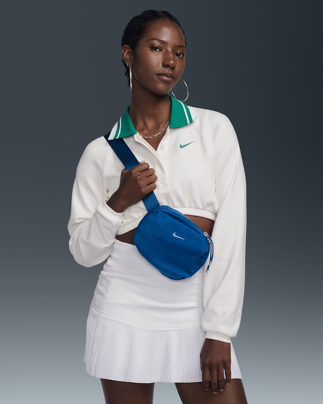 Nike Aura 斜背包 (2 公升) - Court Blue/Court Blue/Matte Silver