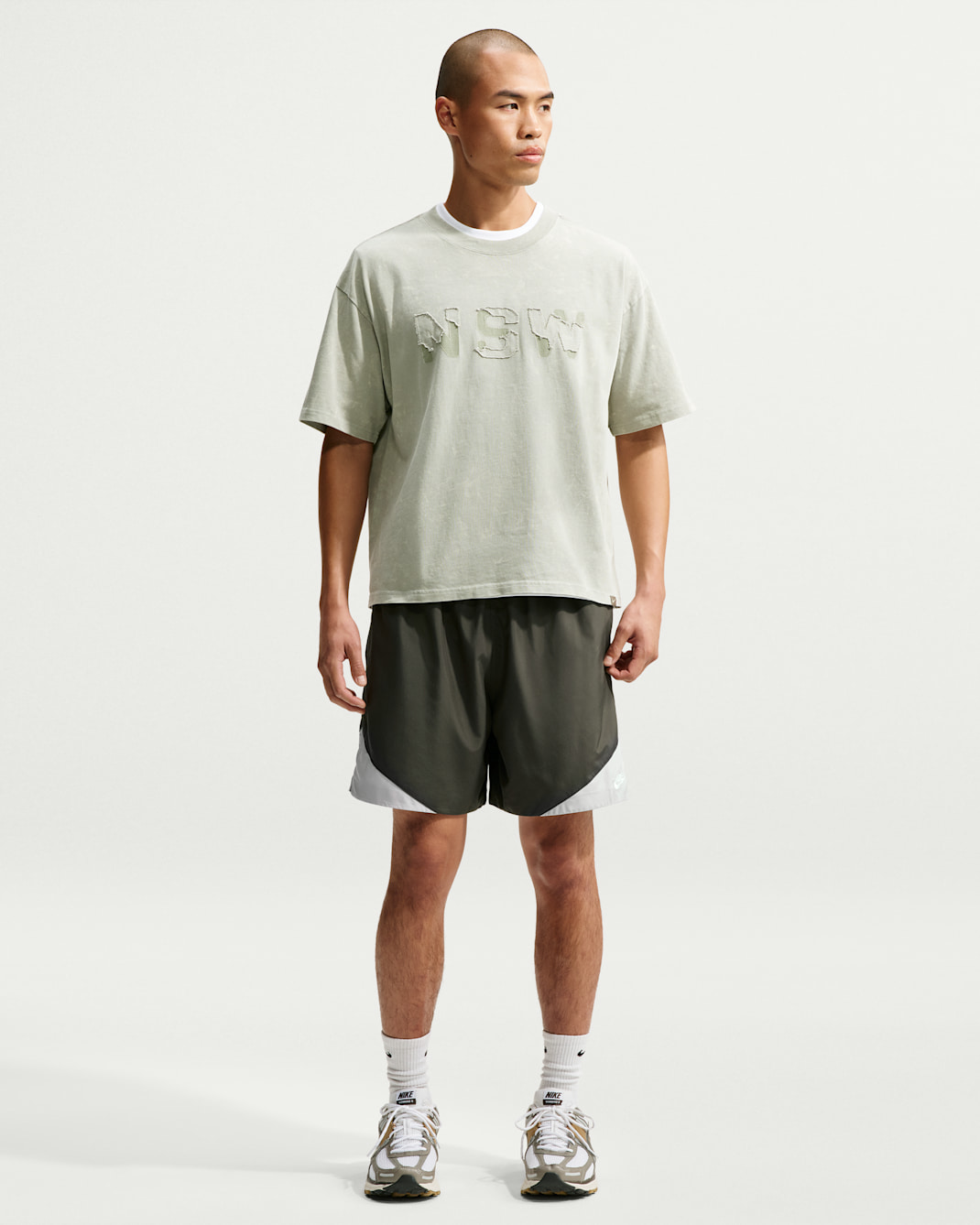Nike Windrunner Men's Lightweight Woven Shorts - Newsprint/Grey Fog/White