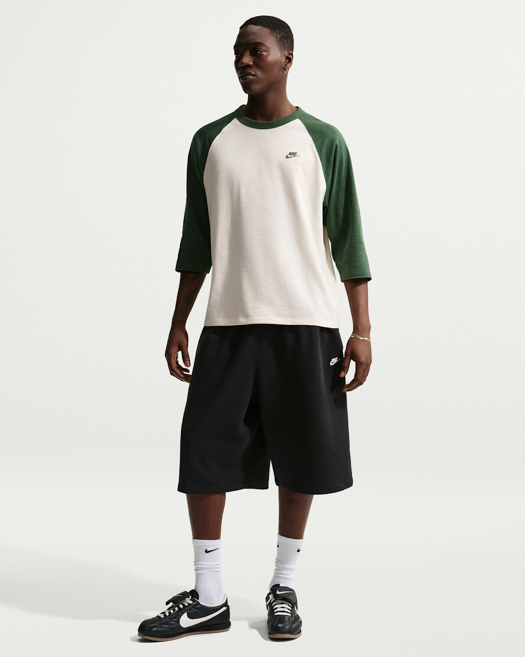 Nike Sportswear Club Men's Oversized French Terry Shorts - Black/Black/White