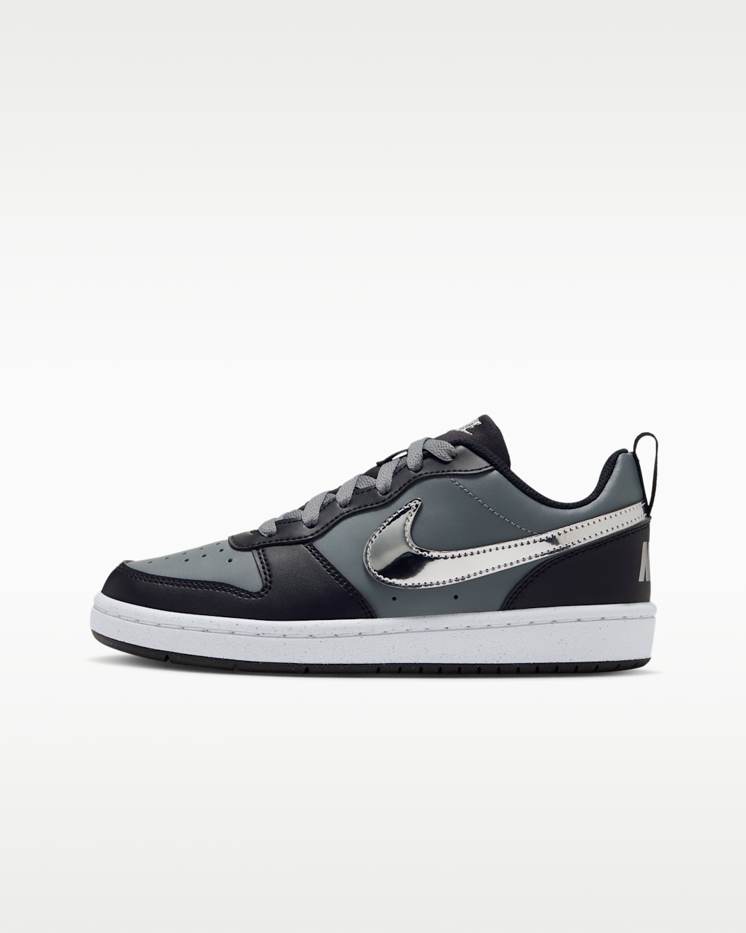 Tenis Nike para niños grandes Court Borough Low - Negro/Gris humo/Plata metalizado