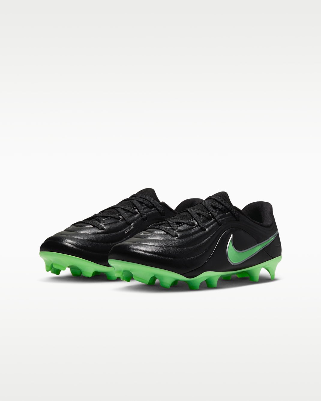 Nike Jr. Tiempo Maestro Academy  Little Kids' Multi-Ground Low-Top Soccer Cleats