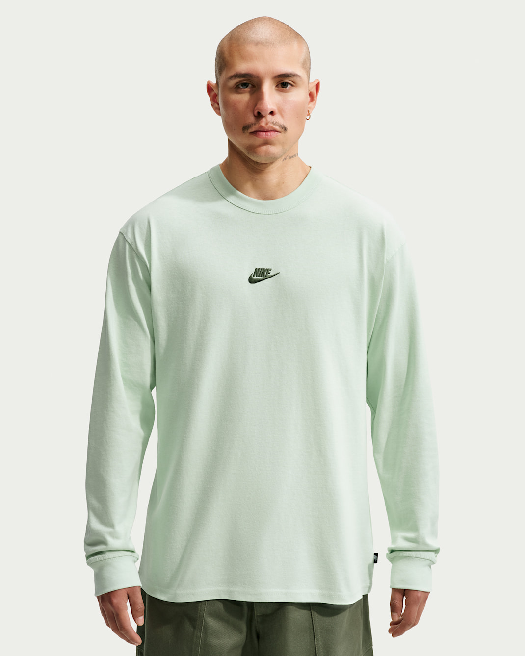 Nike Sportswear Premium Essentials Men's Long-Sleeve T-Shirt - Jade Aura