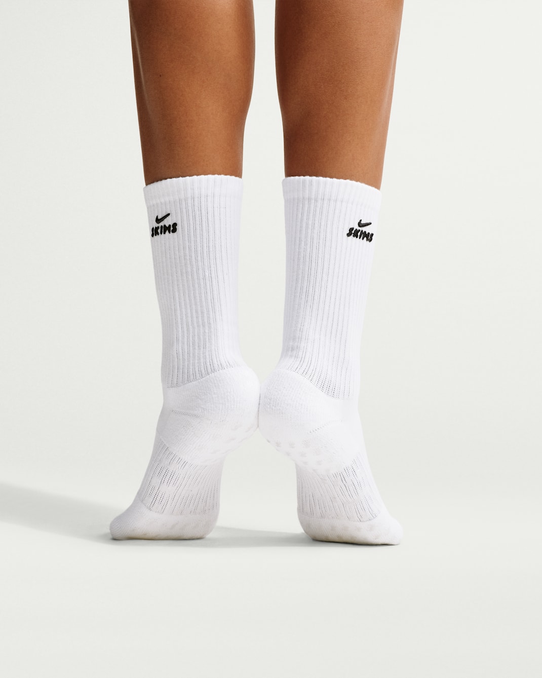 NikeSKIMS Dri-FIT Pilates Grip Crew Socks (1 Pair)