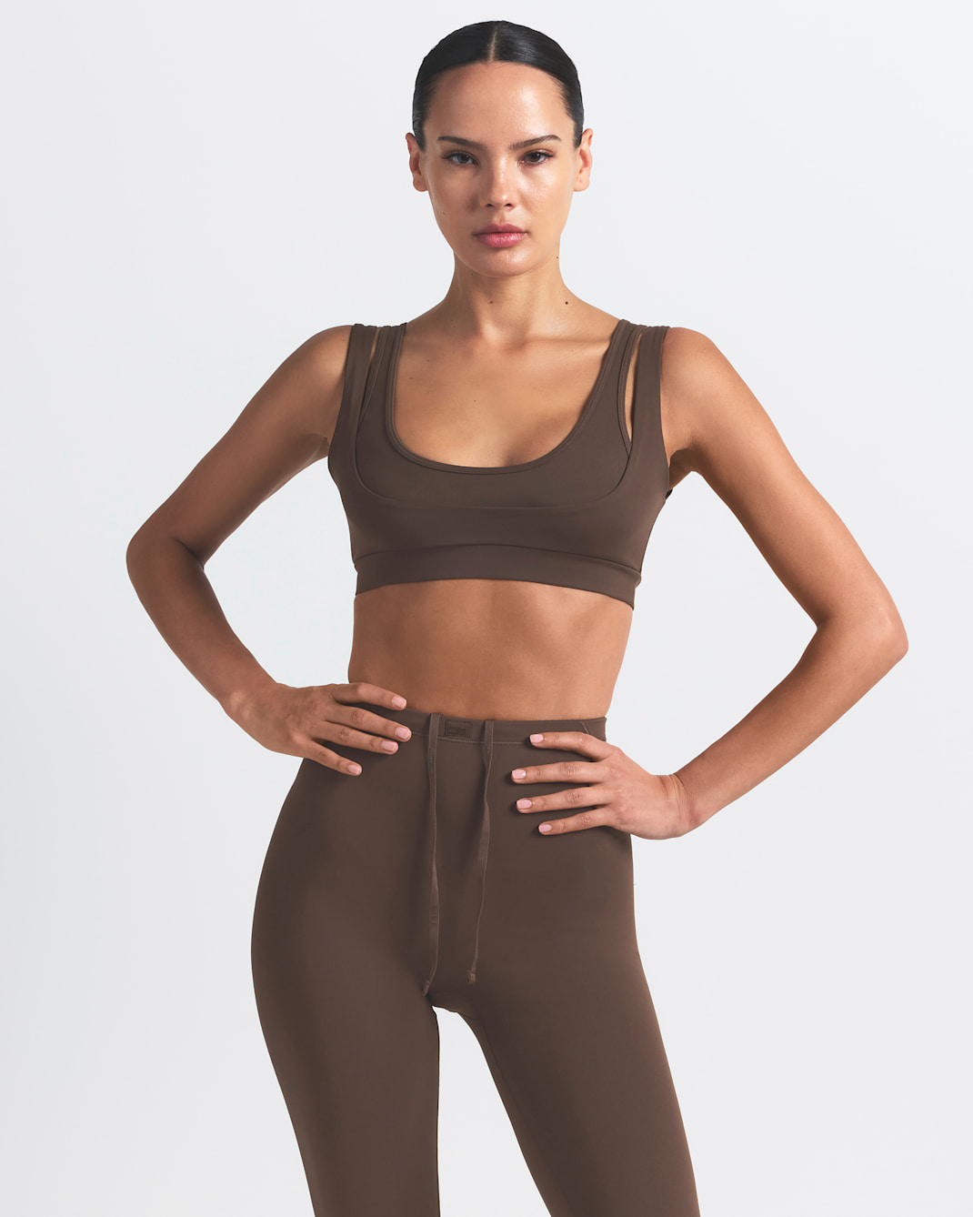 NikeSKIMS Matte Women's Double-Strap Scoop Bra - NSKM DARK SEPIA