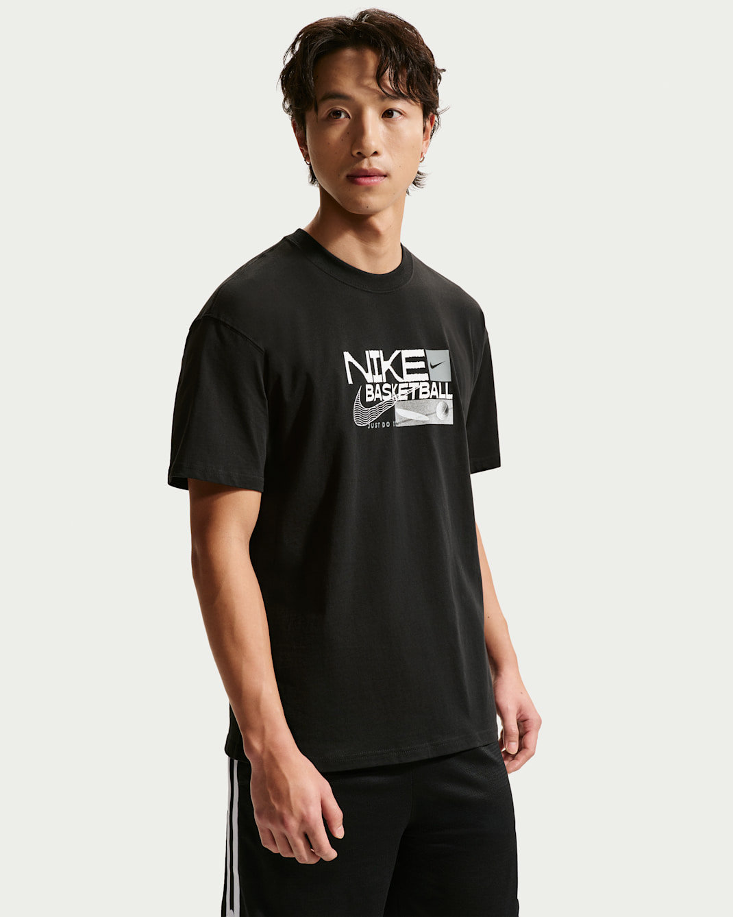Nike Men's Basketball T-Shirt - Black