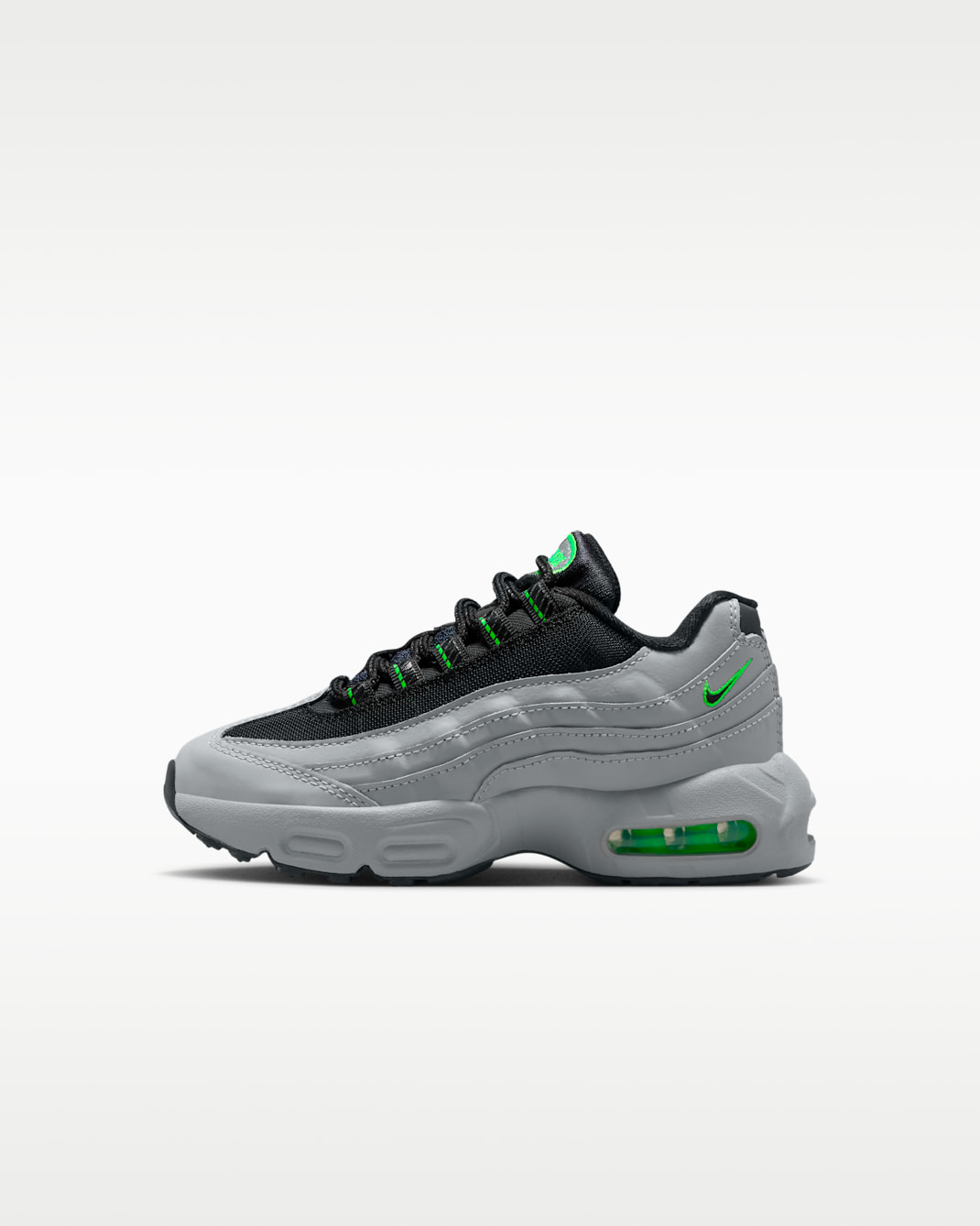 Nike Air Max 95 Recraft Küçük Çocuk Ayakkabısı - Light Smoke Grey/Green Strike/Beyaz/Siyah