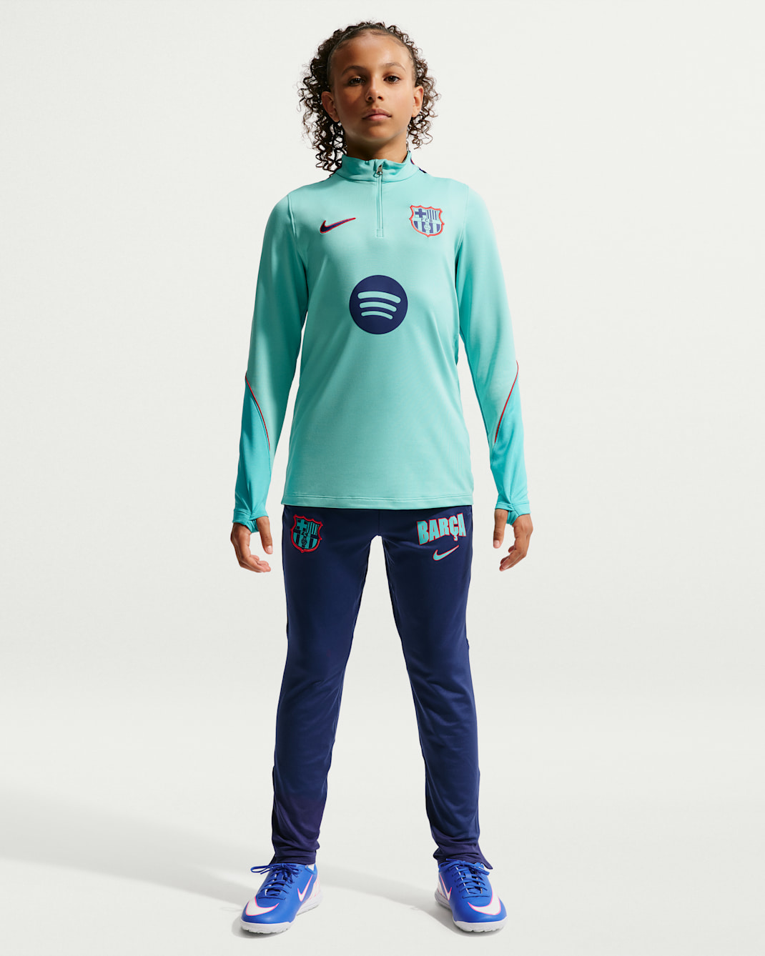 Pantaloni da calcio in maglia Nike Dri-FIT FC Barcelona Strike per ragazzo/a – Terza - Loyal Blue/Loyal Blue/Green Frost