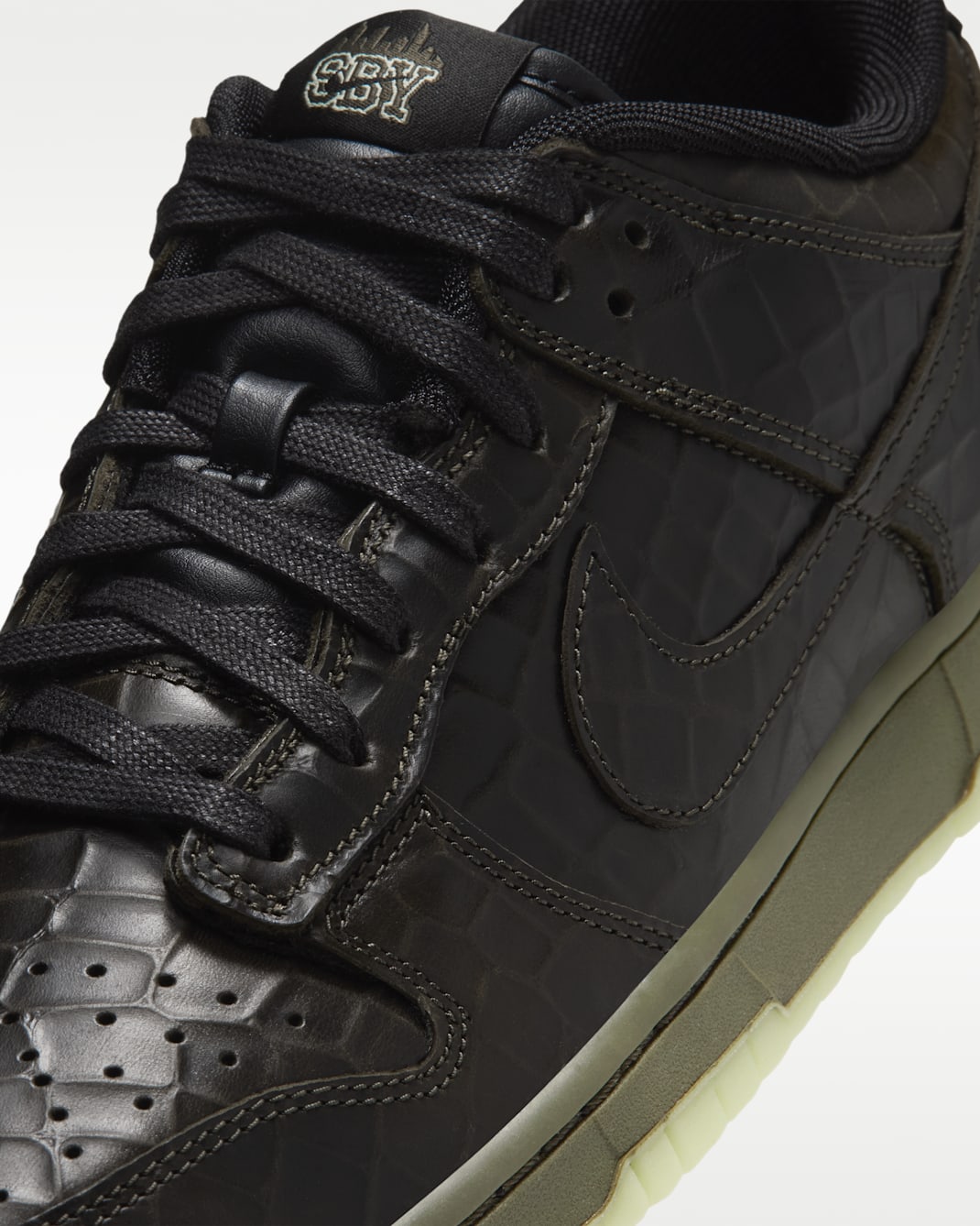 Nike Dunk Low Premium Halloween Men's Shoes