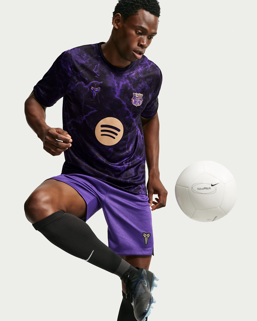 FC Barcelona Away Men's Kobe Dri-FIT Soccer Pre-Match Top