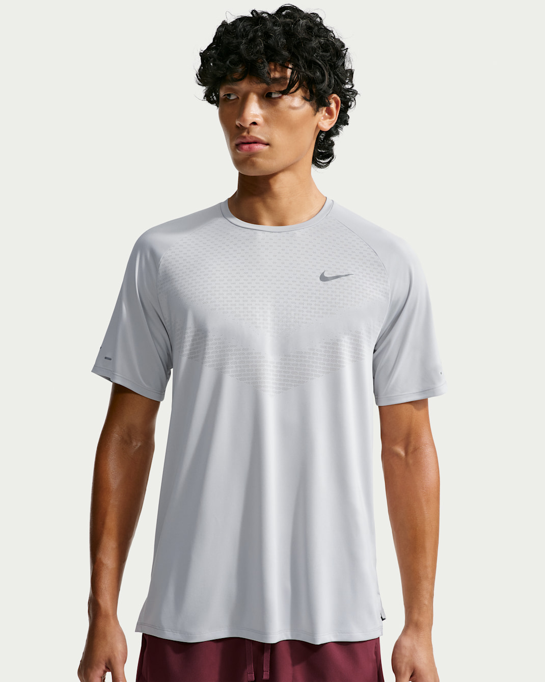 Nike Stride Men's Dri-FIT ADV Short-Sleeve Running Top - Grey Fog