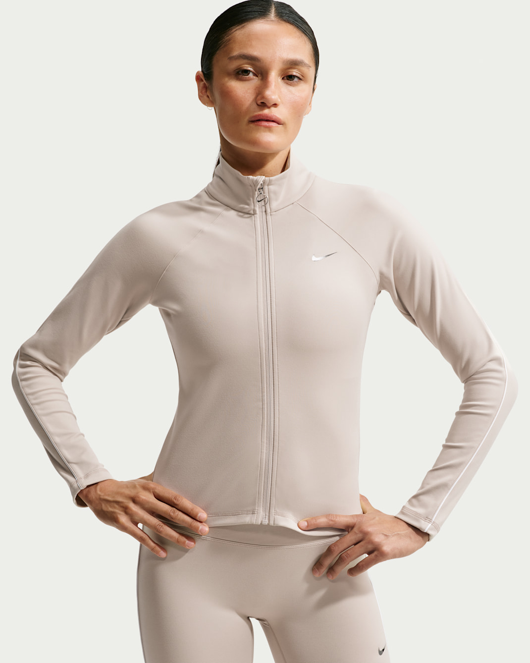 Γυναικείο μακρυμάνικο τζάκετ Nike με φερμουάρ σε όλο το μήκος - Cream II