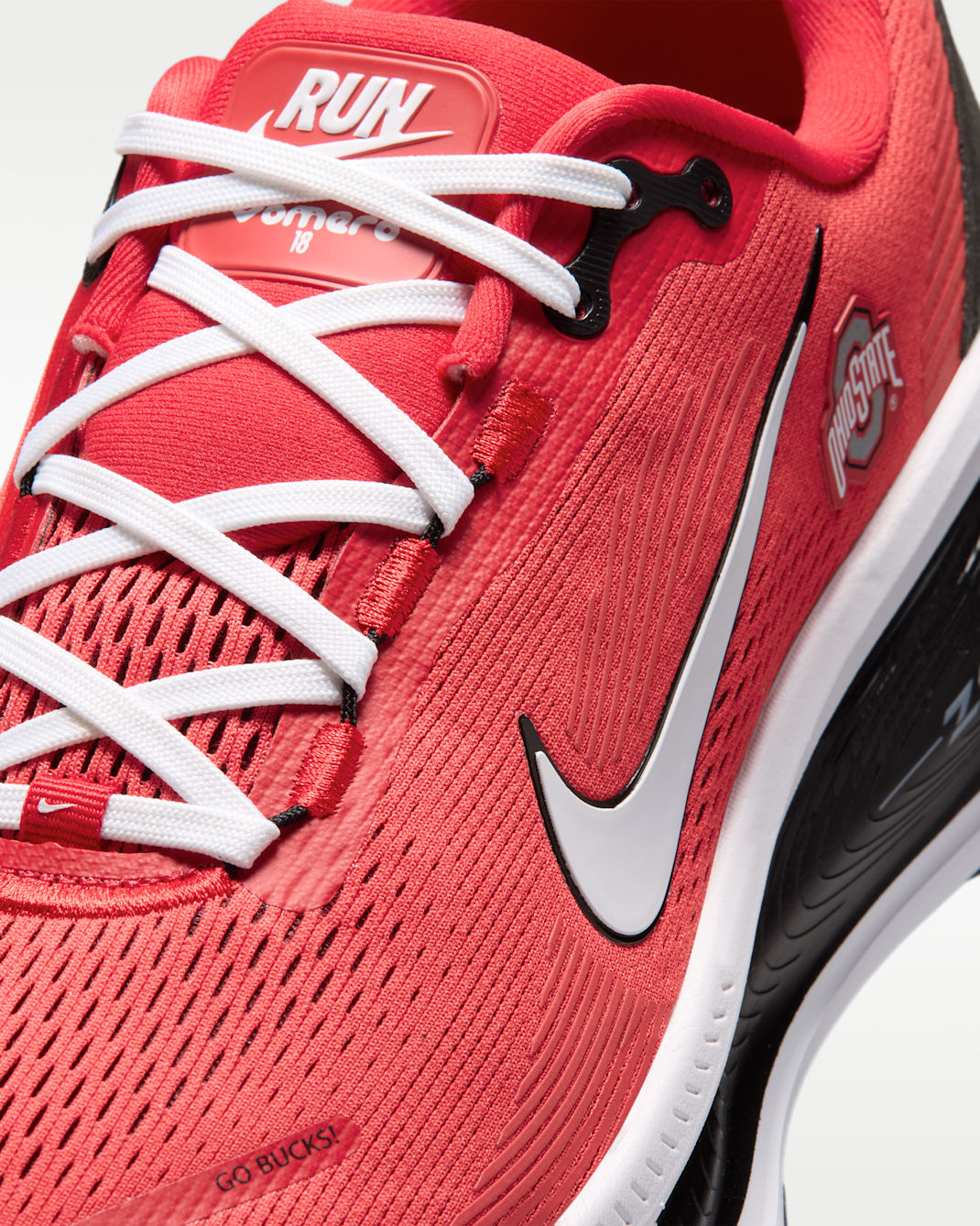 Nike College Vomero 18 (Ohio State) Men's Road Running Shoes