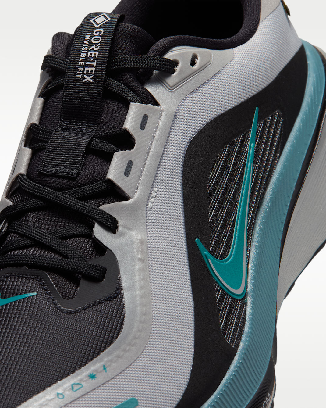 Nike Pegasus 42 GORE-TEX Men's Waterproof Road Running Shoes