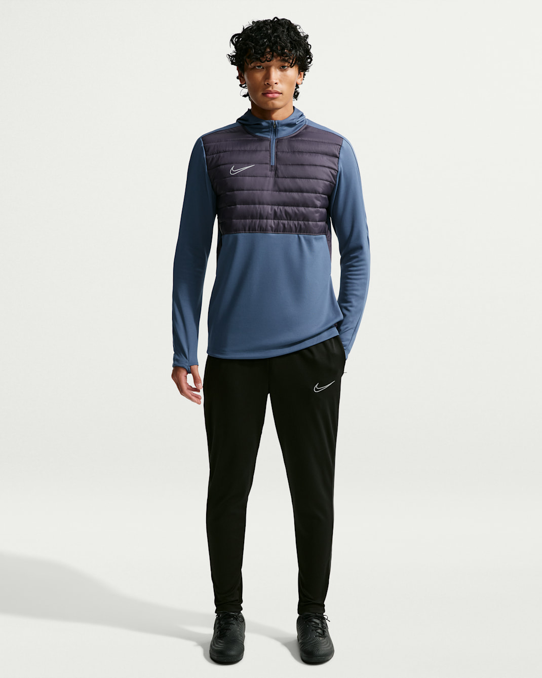 Nike Academy Winter Warrior Men's Therma-FIT Soccer Pants - Black/Black