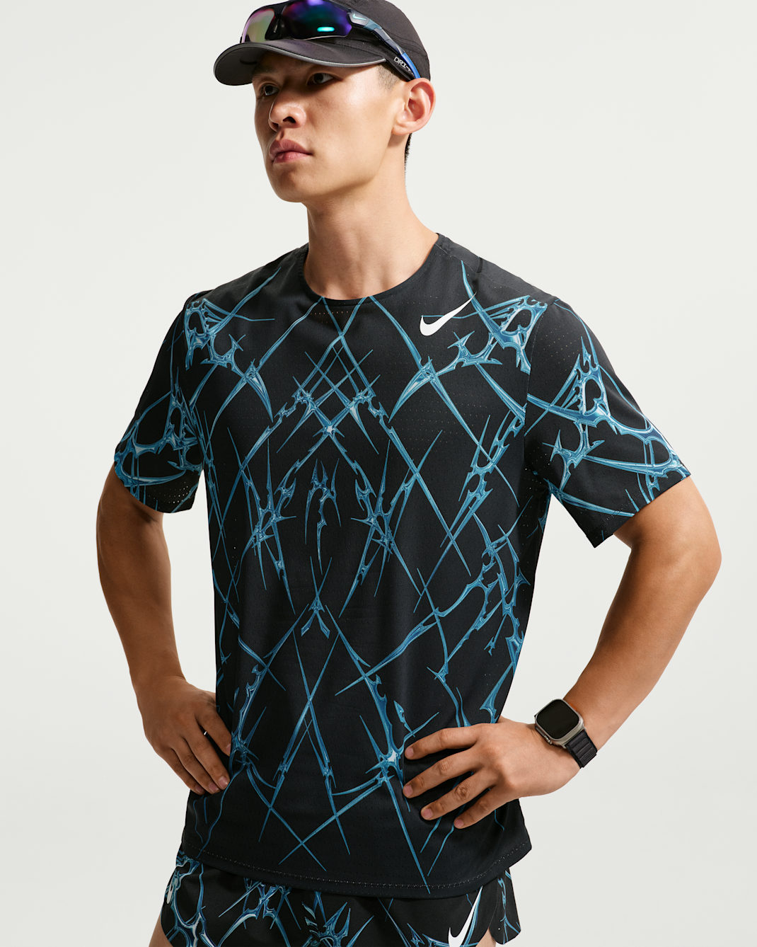 Nike AeroSwift Men's Dri-FIT ADV Printed Short-Sleeve Running Top - Black/White