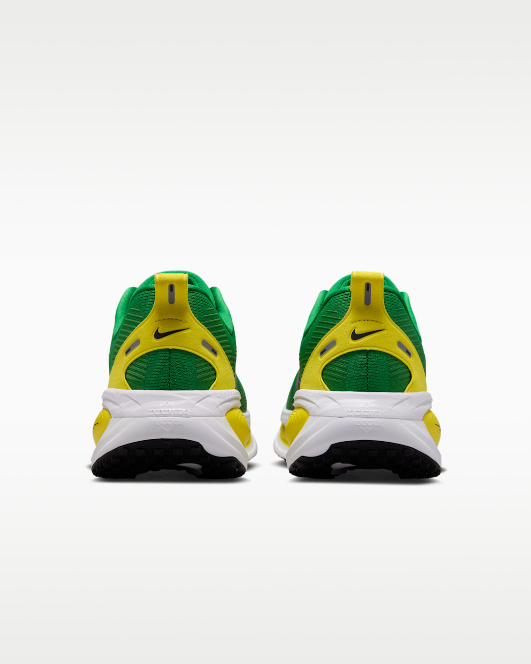 Nike College Vomero 18 (Oregon) Men's Road Running Shoes