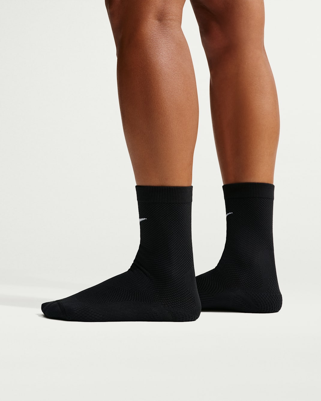 Nike VaporFast Soccer Crew Socks (1 Pair) - Black/White/White