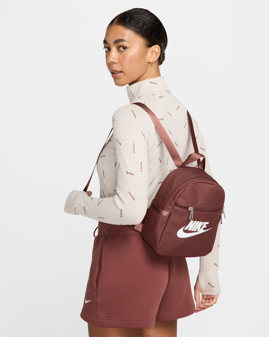 Nike Sportswear Futura 365 女款迷你背包 (6 公升) - Red Sepia/Red Sepia/白色