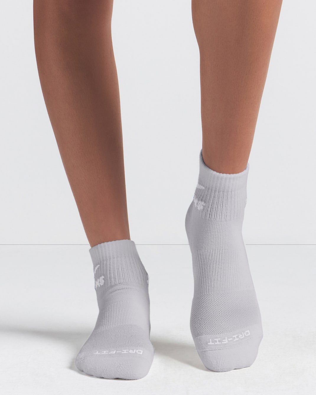 NikeSKIMS(나이키스킴스) 여성 드라이 핏 쿼터 삭스(3켤레) - 멀티컬러/NSKM SNOW/그레이 헤더