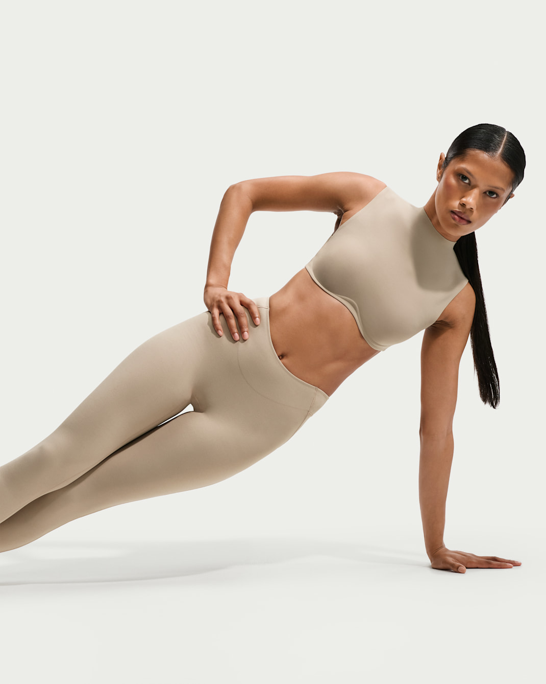 NikeSKIMS Studio Stretch Women's Light-Support Mock Neck Sports Bra