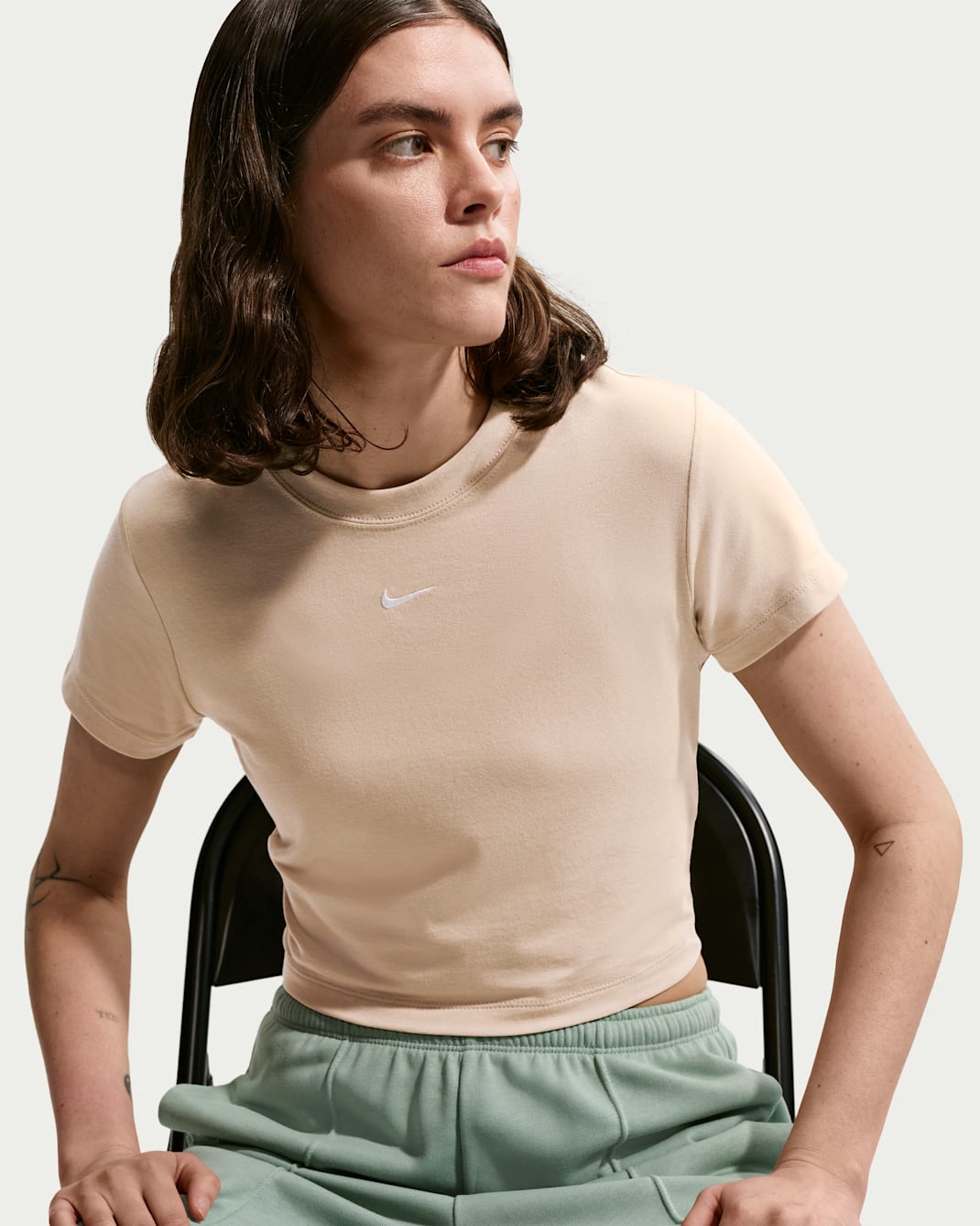 Nike Sportswear Chill Knit kort T-skjorte til dame - Linen/Sail