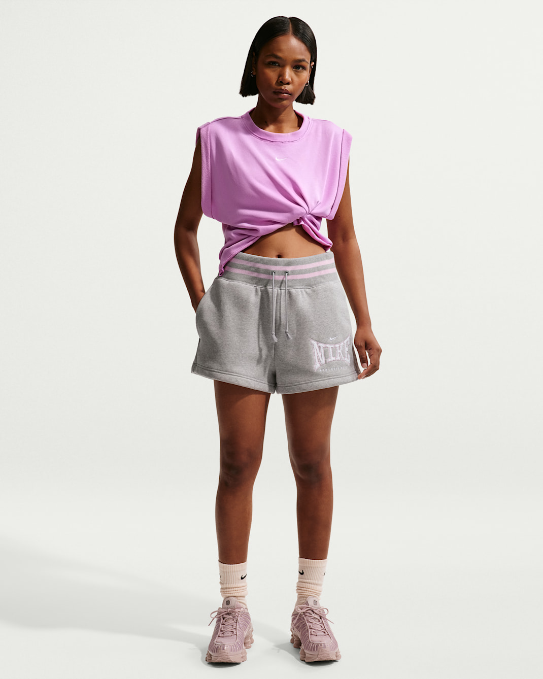Nike Sportswear Phoenix Fleece Women's High-Waisted 4" Shorts - Light Smoke Grey/Heather/White
