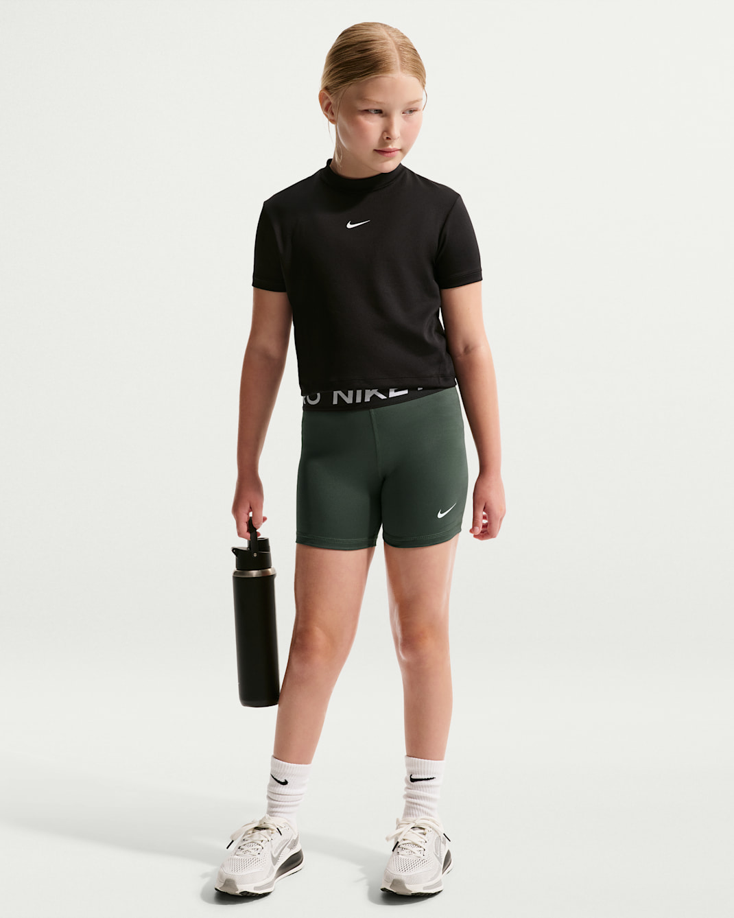 Nike Pro Girls' Shorts - Camo Green/White