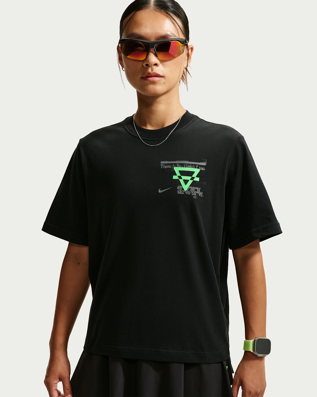 Nike Swift Women's Dri-FIT Running T-Shirt - Black/Illusion Green