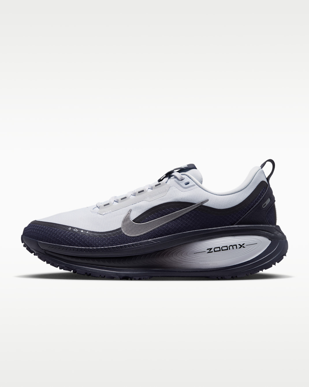 Nike Vomero 18 GORE-TEX Men's Waterproof Road Running Shoes with Reflective Accents - Football Grey/Gridiron/Light Armory Blue/Metallic Dark Grey