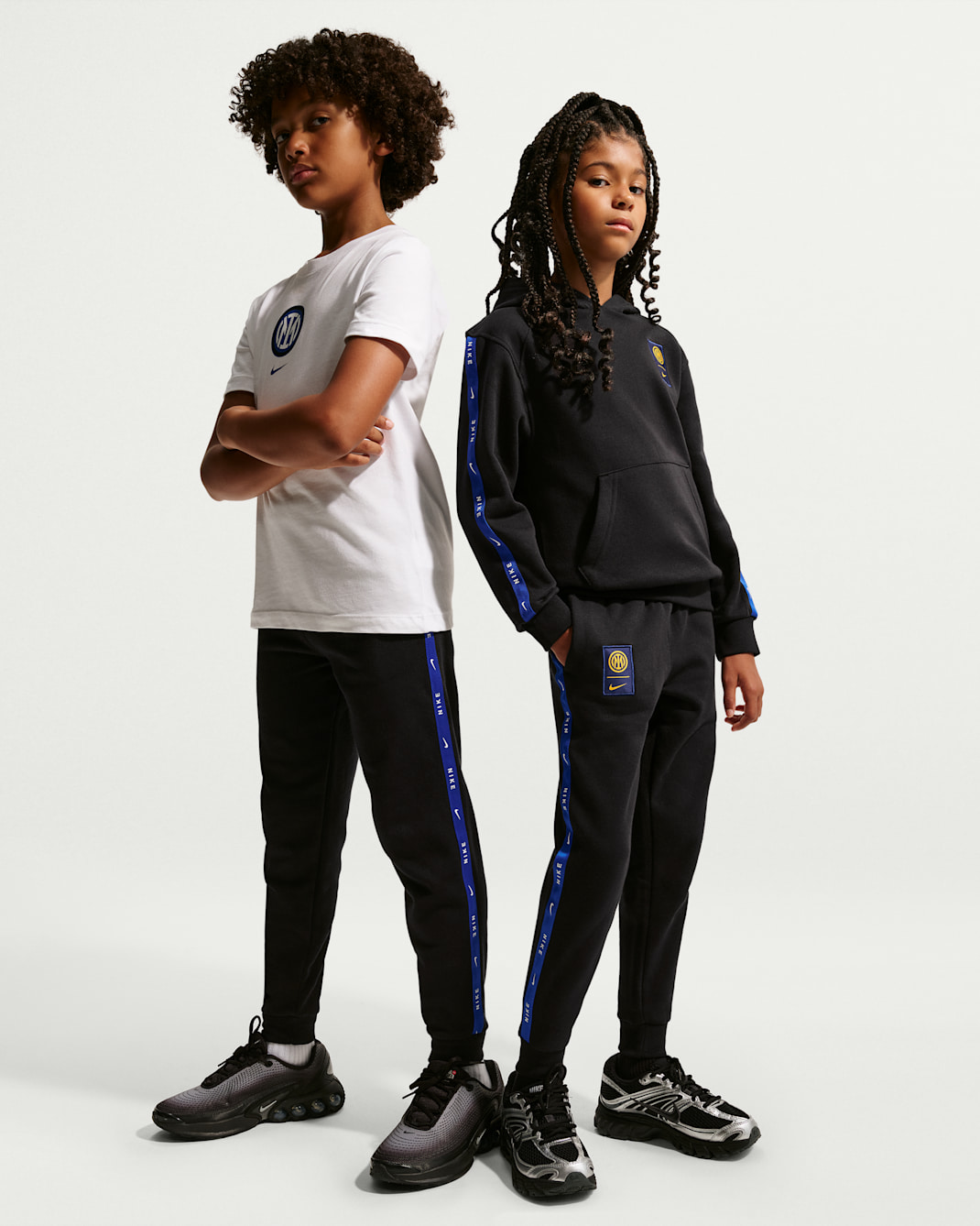 Inter Milan City Side Nike Football-joggers i fleece til mænd - sort/University Gold